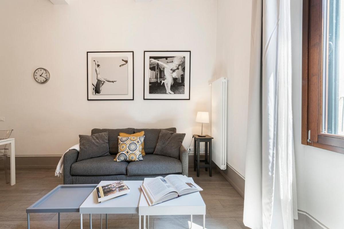 San Antonino Elegant Renovated Cosy Appartamento